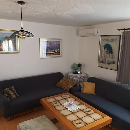 芭比度假屋 * 沃迪切