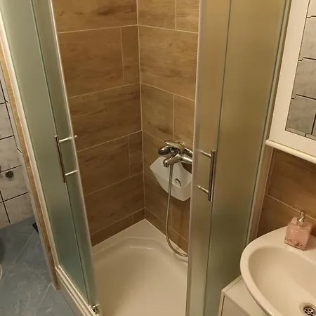 公寓 芭比度假屋 沃迪切