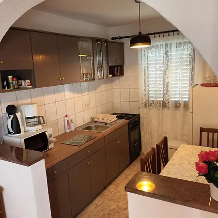 芭比度假屋 沃迪切