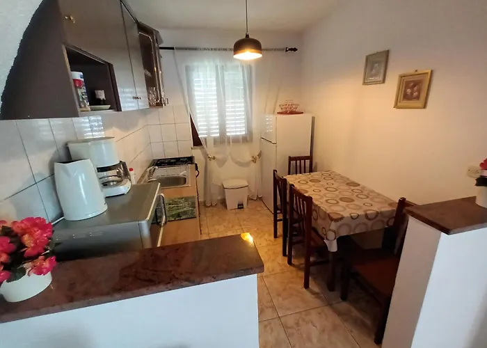 Barbie דירה וודיצה